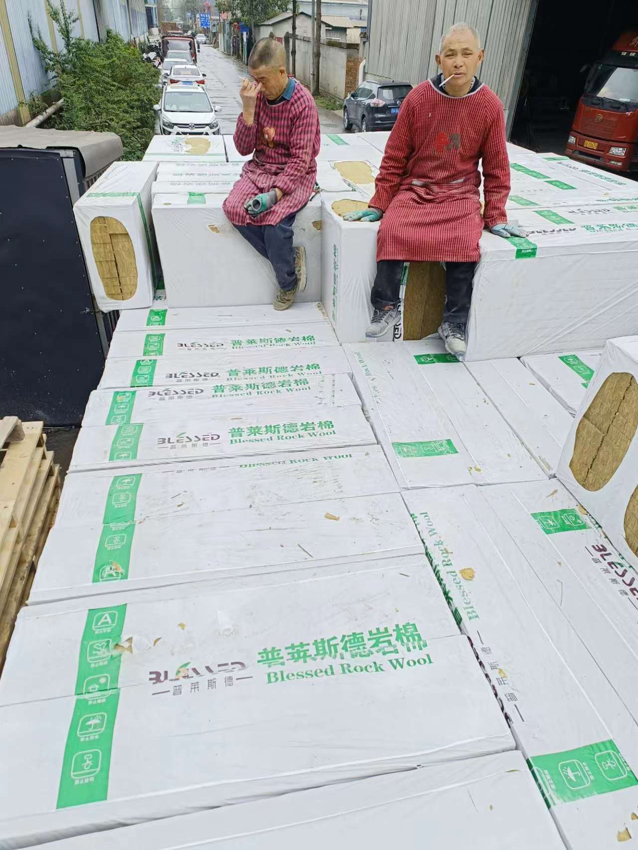 四川外墙保温装饰一体板 四川外墙保温装饰一体板